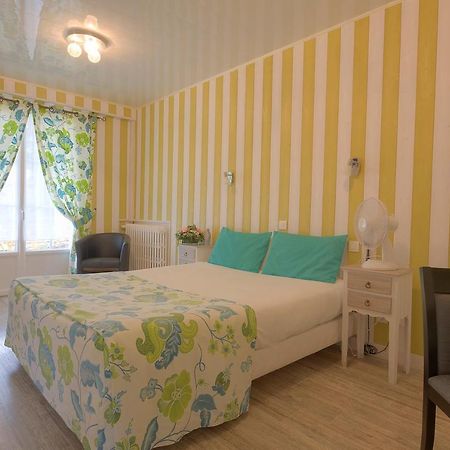 Logis Hotel Restaurant L'Essille Bassac Kültér fotó